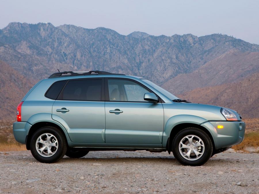  Hyundai Tucson 2005 года  (US) (фото 16 из 16)